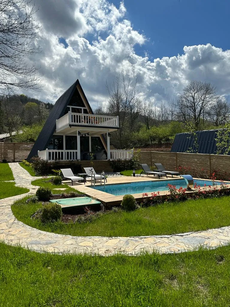 Sapanca Kaya Palace Bungalov